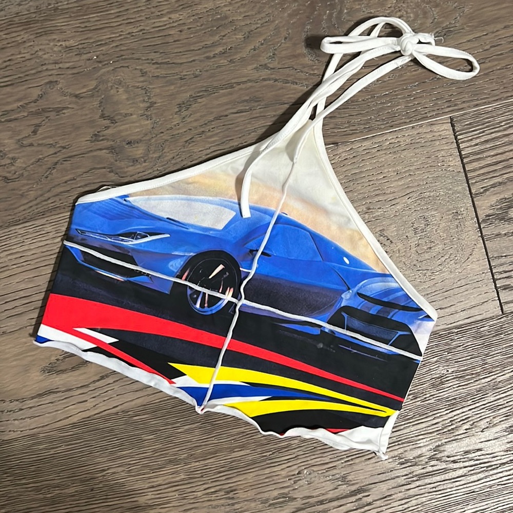 CROP TOP